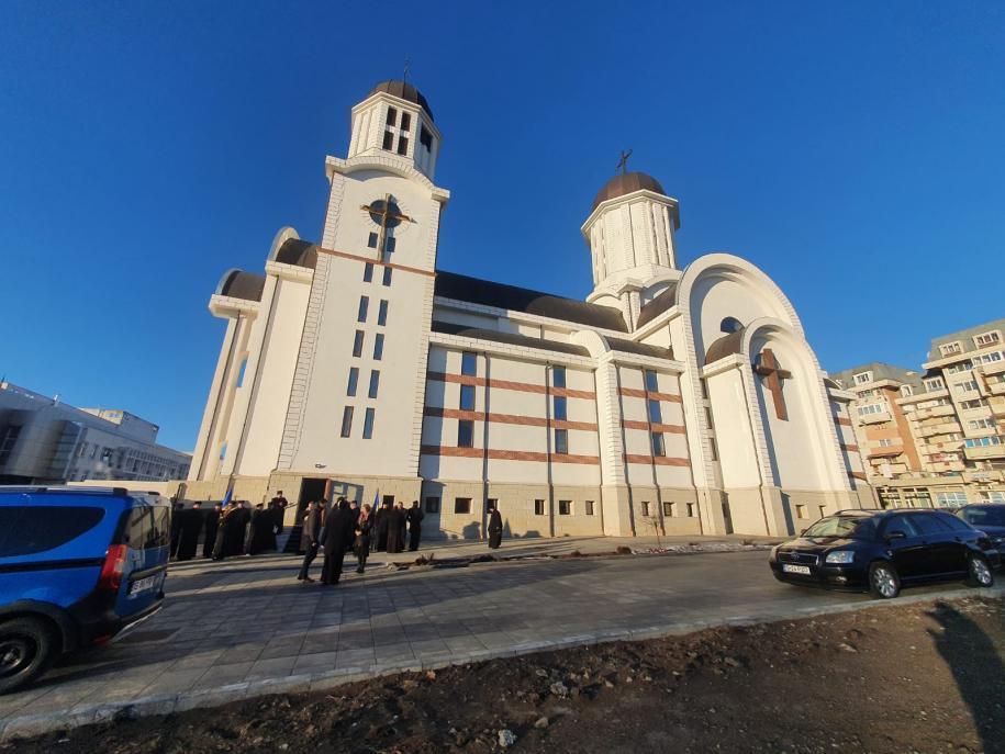Catedrala „Pogorârea Sfântului Duh” din Pașcani / Foto: Adrian Sârbu