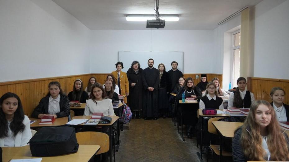 Un nou proiect de mentorat, pentru elevii seminariști din Arhiepiscopia Iașilor