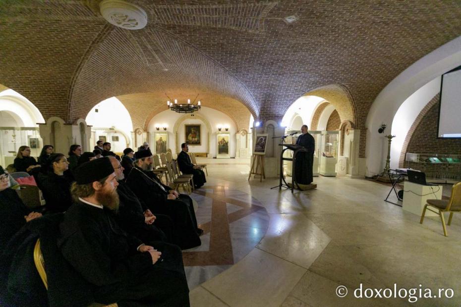 Expoziție de icoane ale Maicii Domnului la Muzeul Mitropolitan din Iași / Foto: Pr. Silviu Cluci