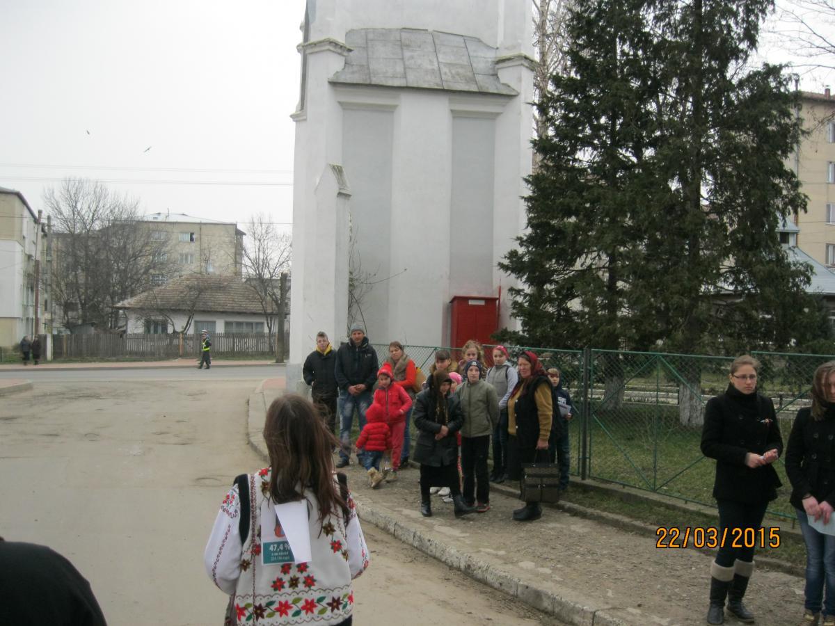 am ajuns la Săveni, așteprăm să ne pornim