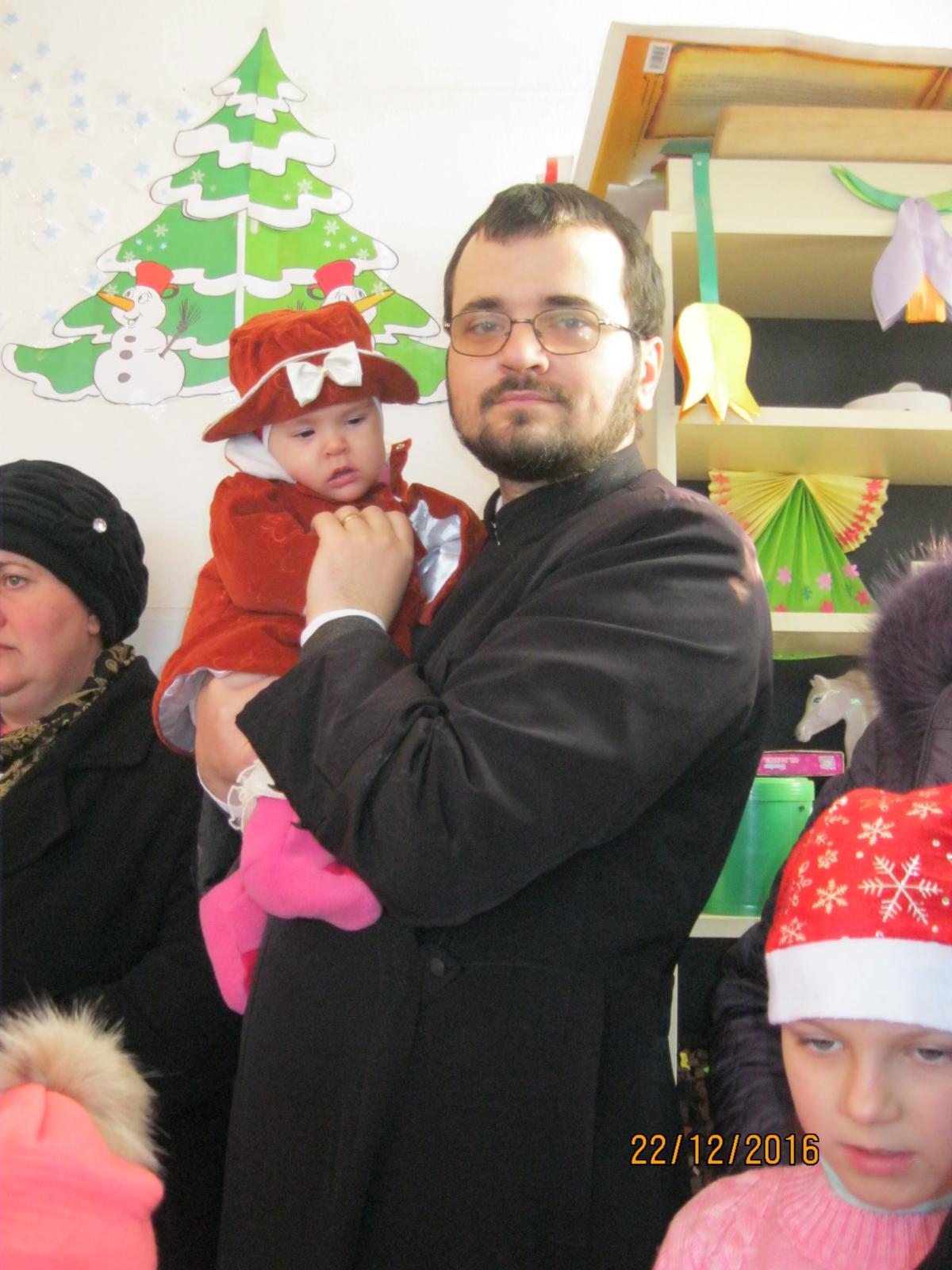 Înainte de Serbarea de Crăciun 2016