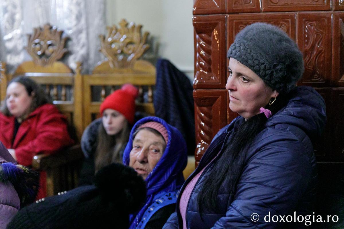 Slujba Litiei la hramul parohiei Bâcu / Foto: pr. Silviu Cluci